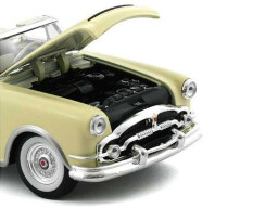 Welly Packard Carribbean (1953) 1:28 béžový